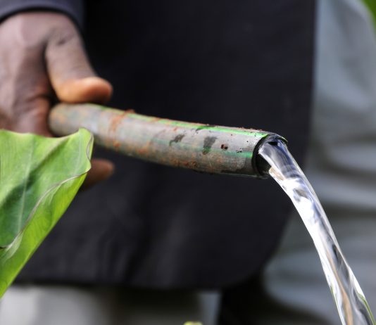 Naturschönheiten Afrikas: Probleme Trockenheit und Trinkwassermangel